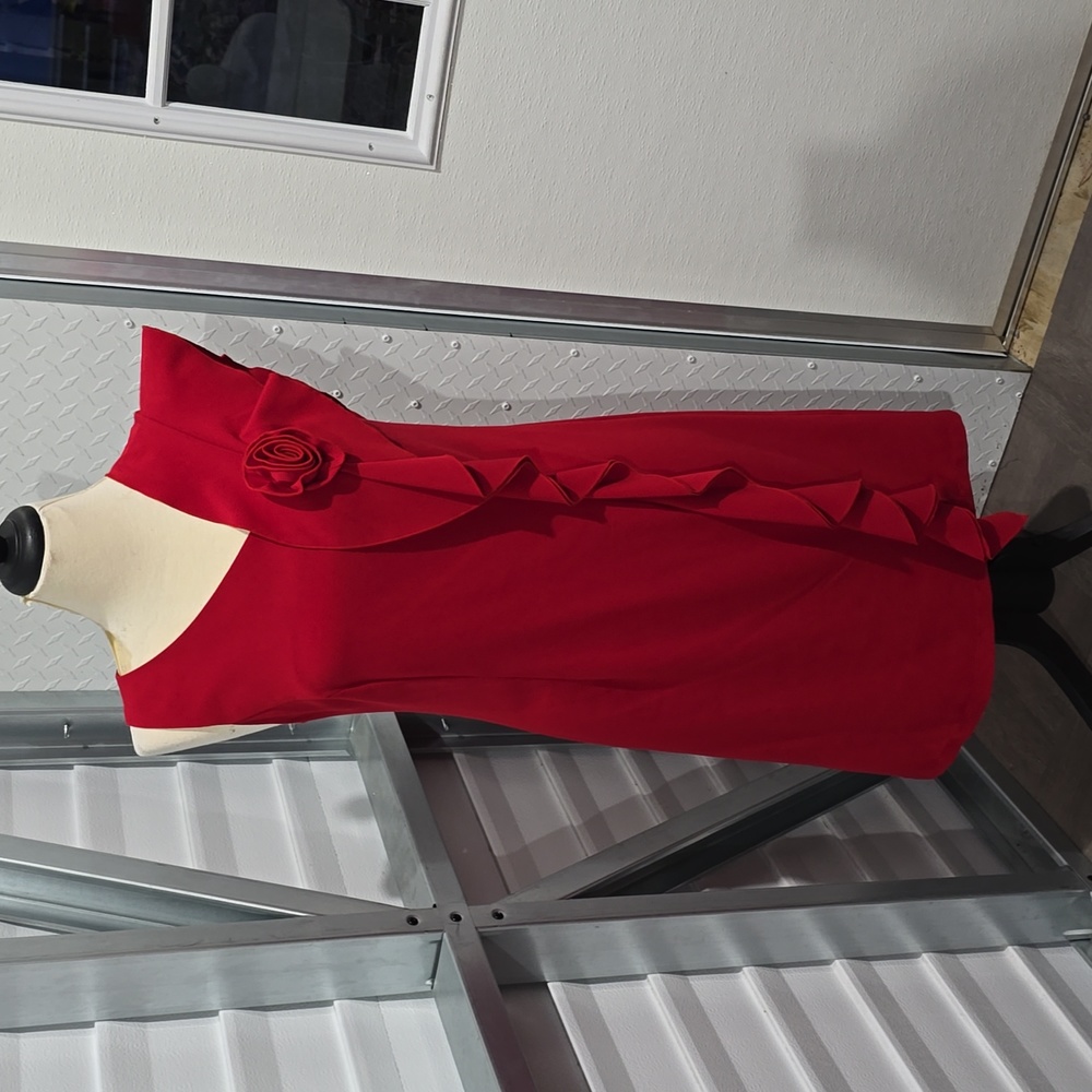 Emma & Michelle off set sleeveless dress size 10